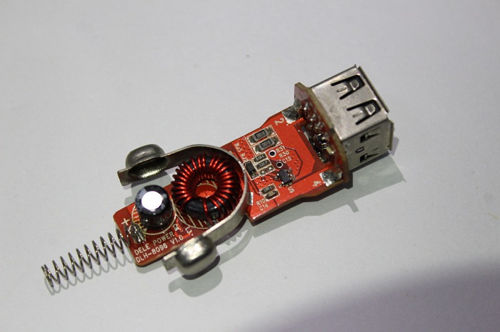 車(chē)載移動(dòng)電源解決方案