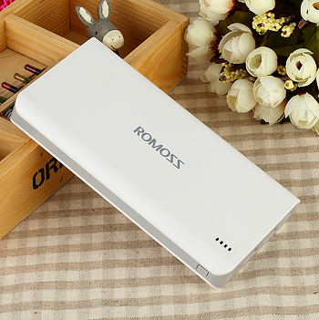 德立華移動電源板 為羅馬仕量身打造移動電源方案